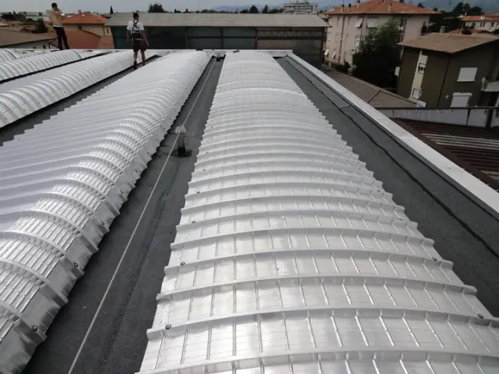Copertura capannone industriale, realizzazione MB Coperture Group