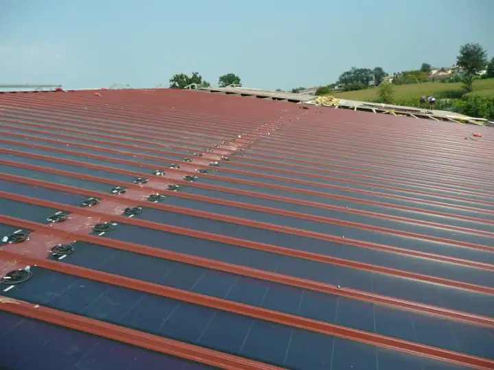 Copertura capannone industriale, realizzazione MB Coperture Group