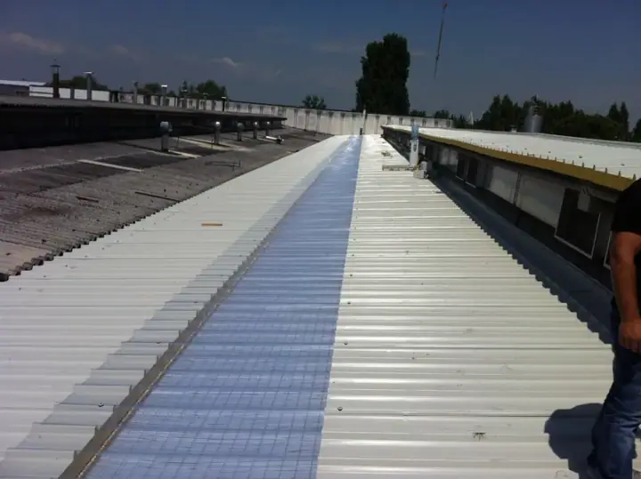 Copertura capannone industriale, realizzazione MB Coperture Group
