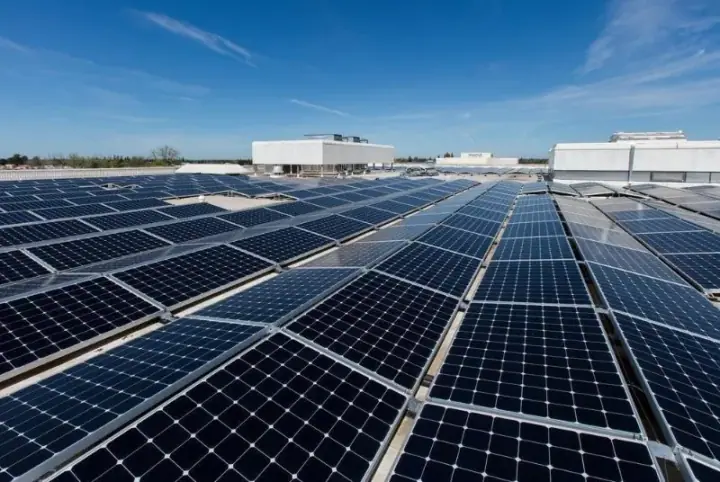 Bonus Fotovoltaico 2025, contributo del 40% per impianti in piccoli comuni