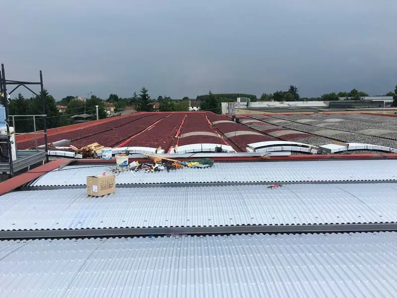 Padova, rimozione lastre in cemento amianto